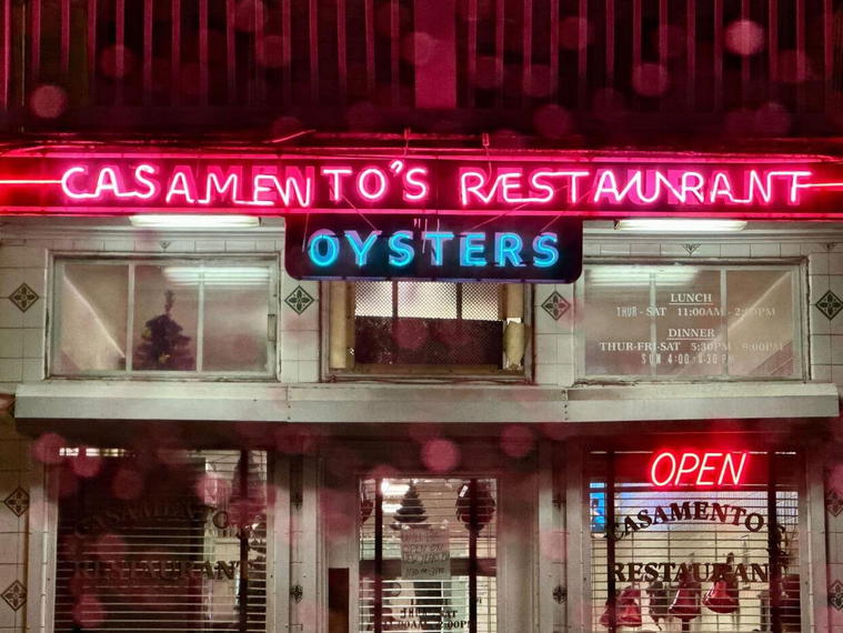 Casamento's Restaurant, New Orleans, United States