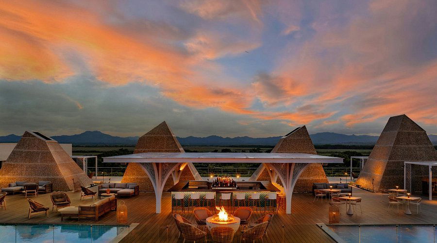 SATSUMA ROOFTOP, Restaurant in Punta Cana