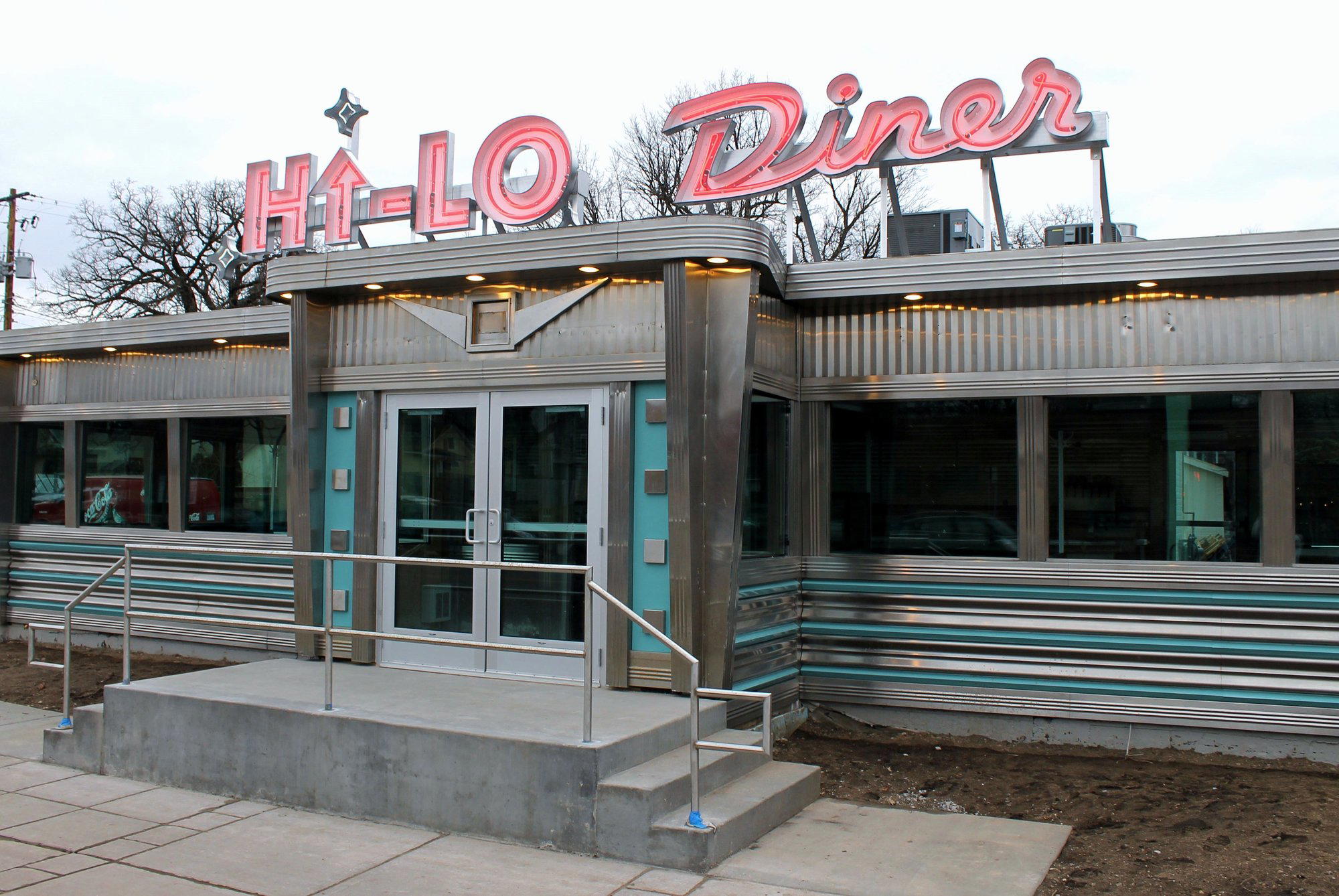 Hi-Lo Diner restaurant in Minneapolis, United States