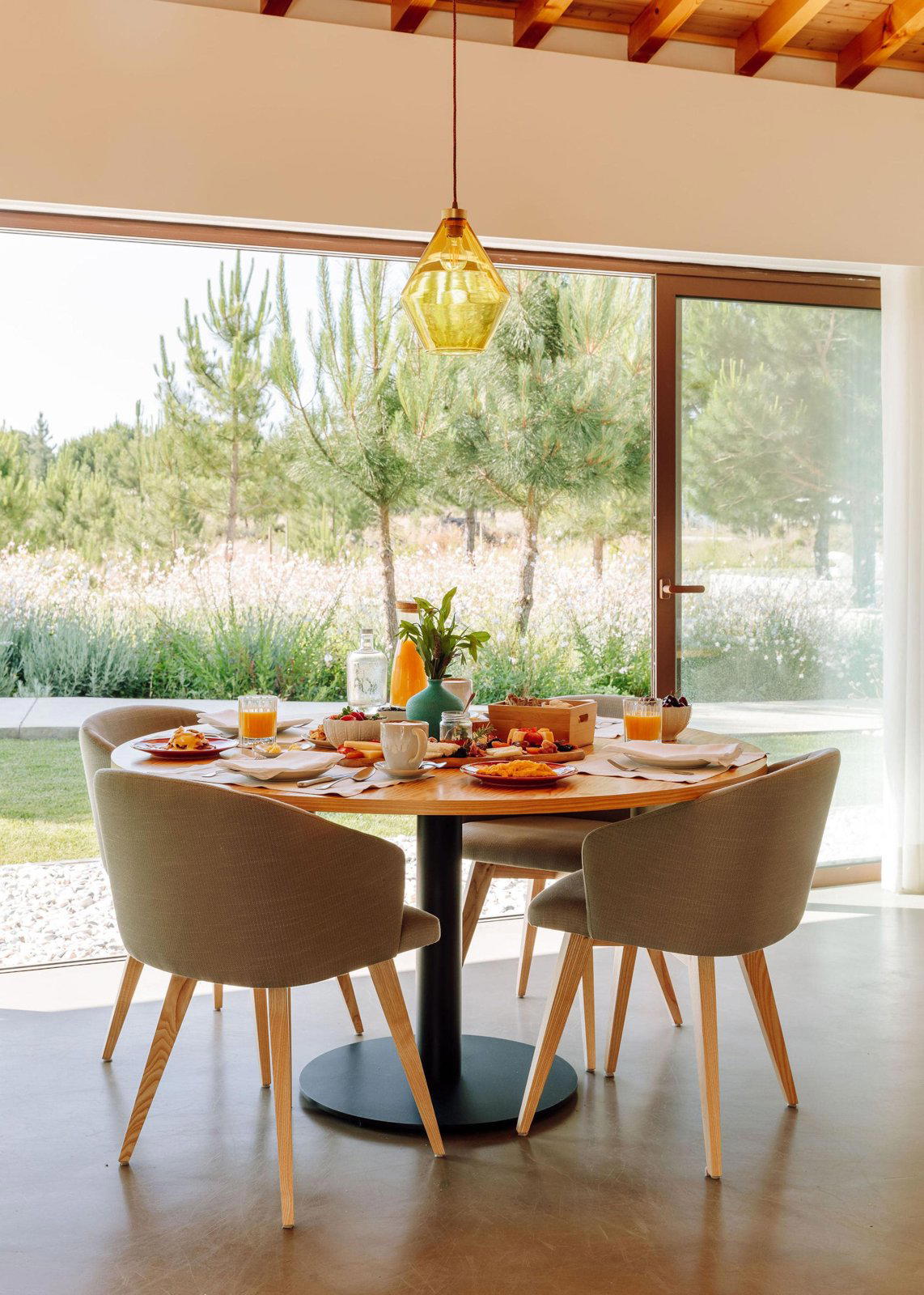 Spatia Club restaurant in Comporta