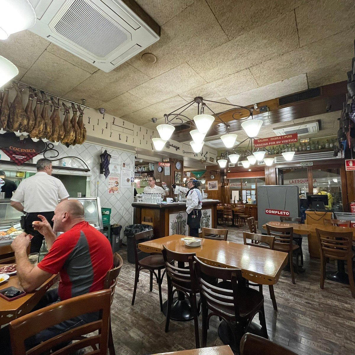 La Esquinica restaurant in Barcelona, Spain