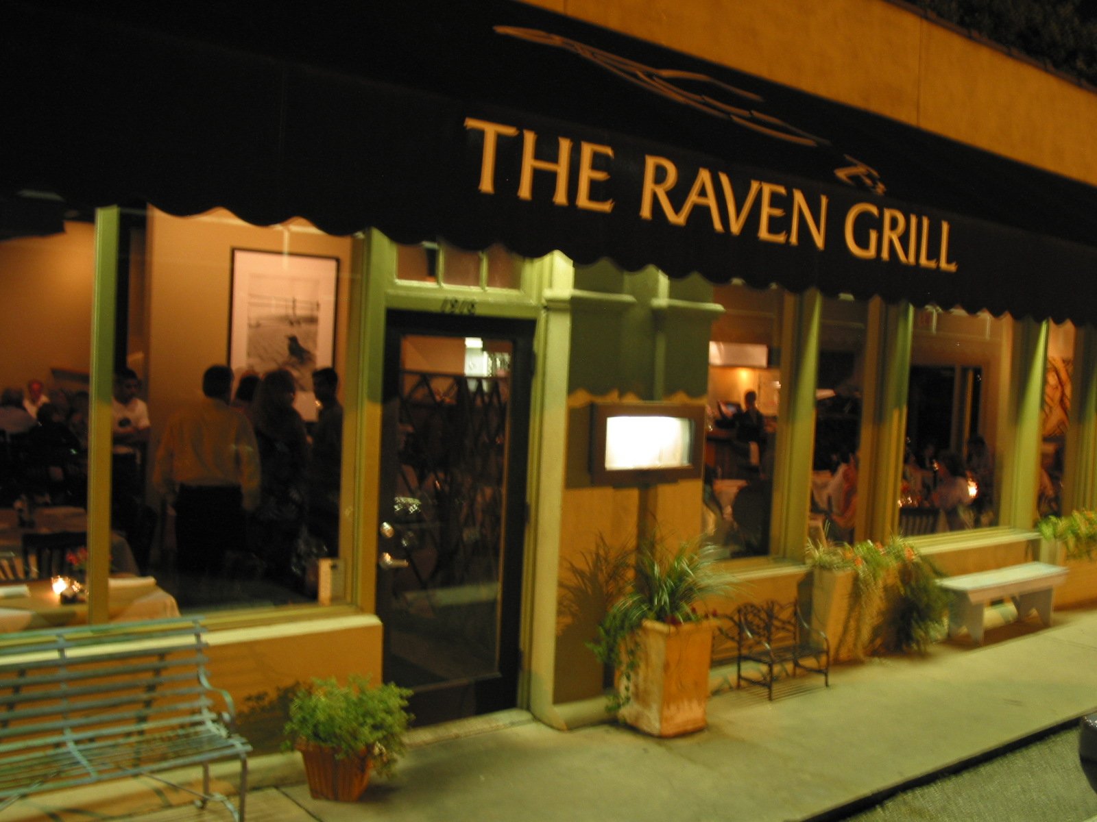 The Raven Grill restaurant in Houston, United States