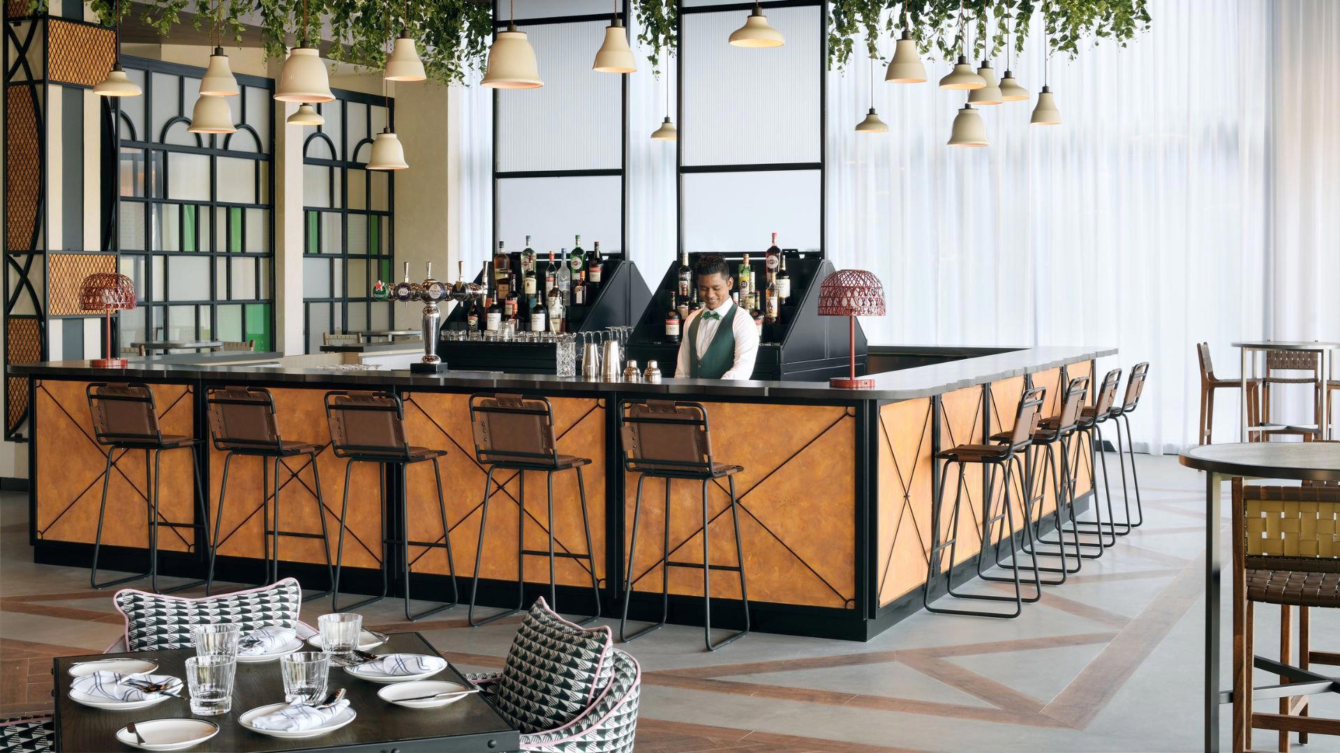Boons Brasserie & Bar restaurant in Ras al Khaimah