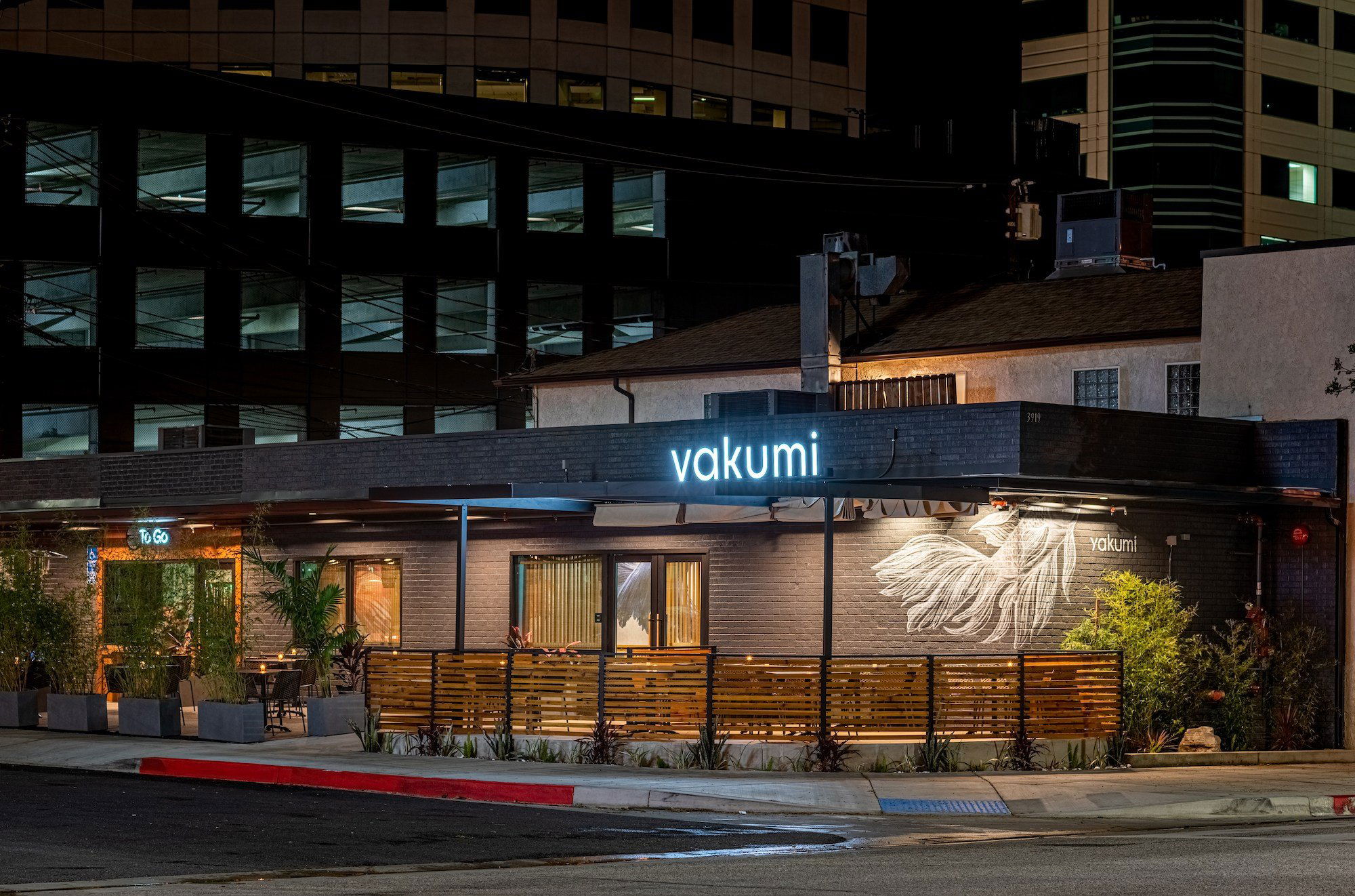 Yakumi, Restaurant in Burbank