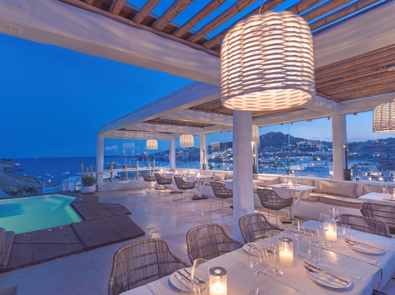 Kove Restaurant, Restaurant in Mykonos