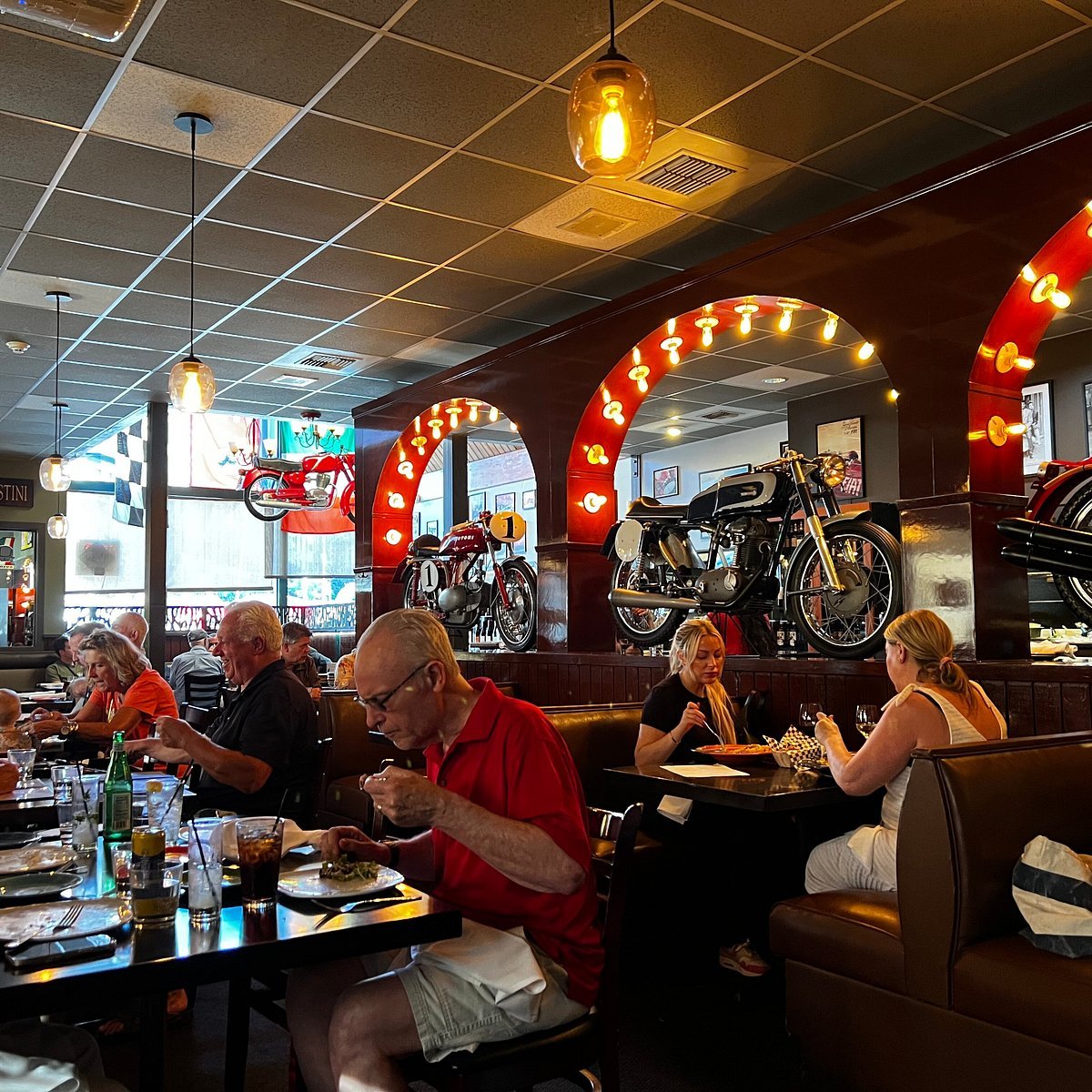 Cafe Veloce restaurant in Kirkland, United States