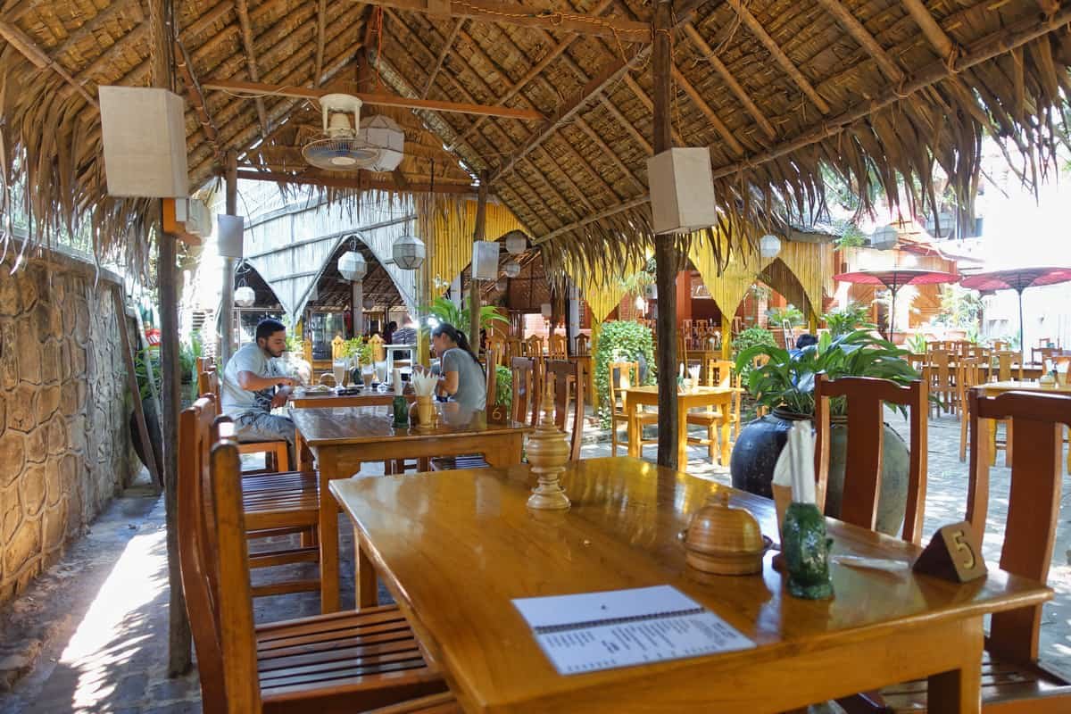 Queen Restaurant restaurant in Nyaung Oo