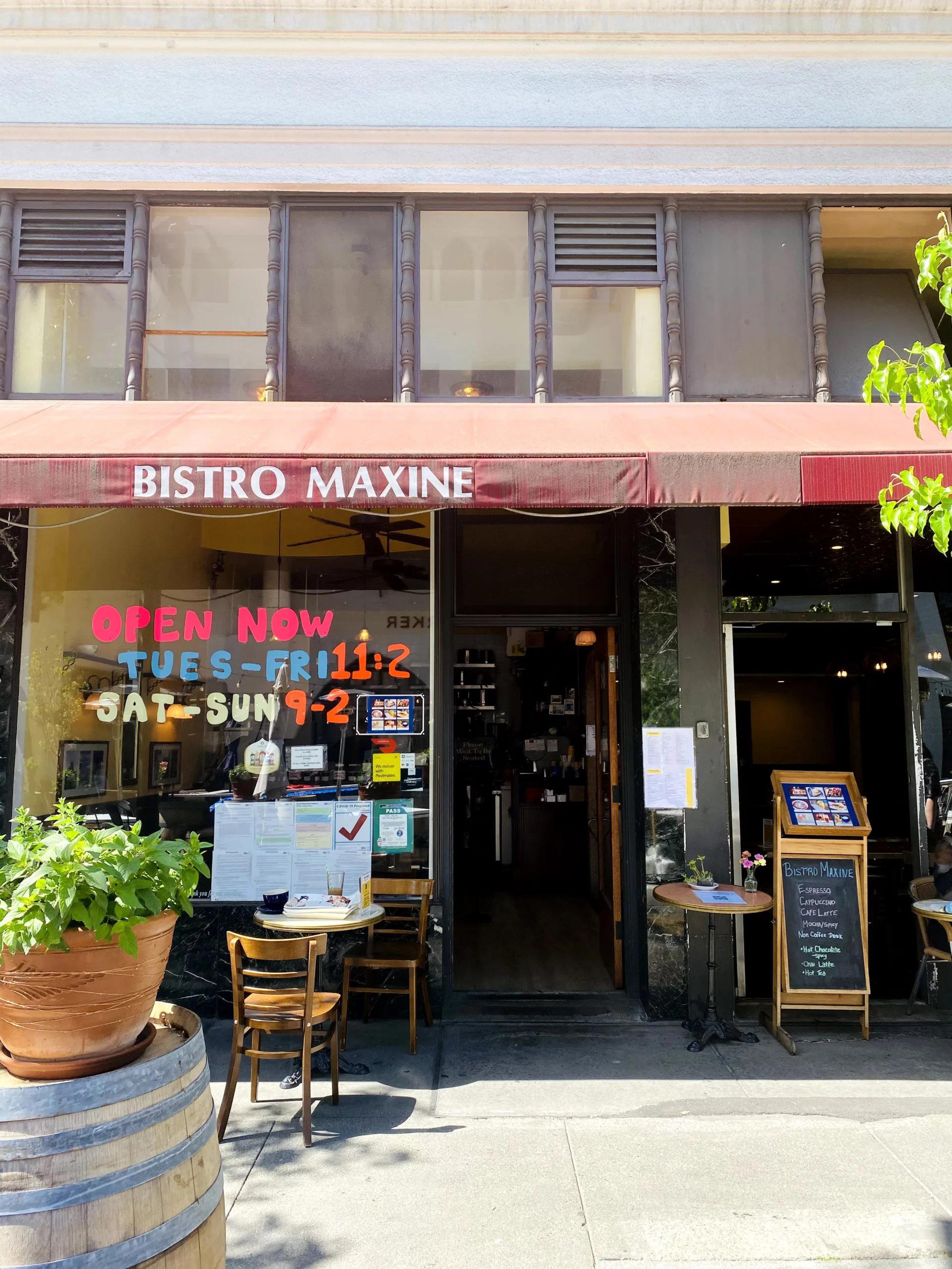 Bistro Maxine restaurant in Palo Alto, United States