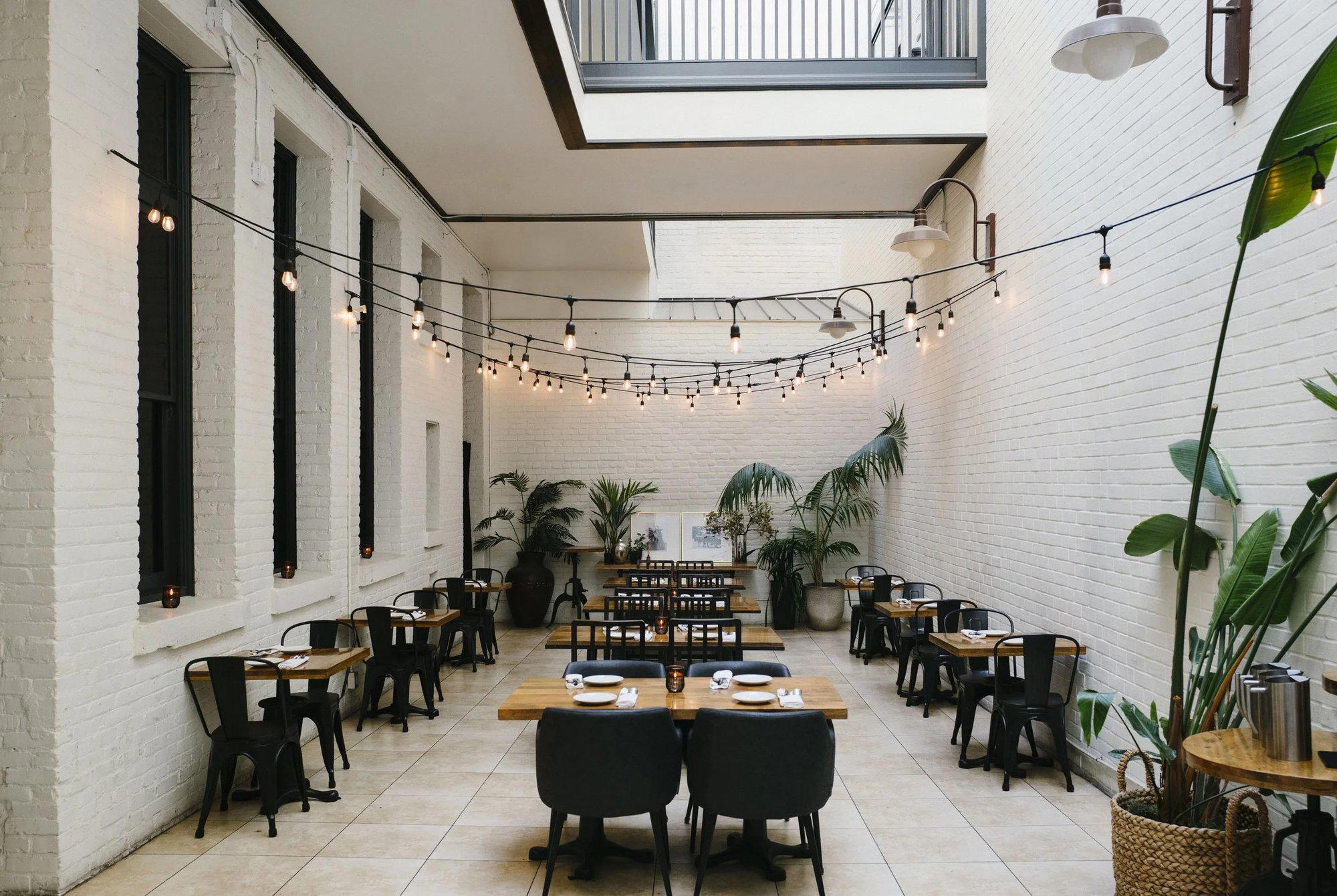 Bone Kettle, Pasadena, United States