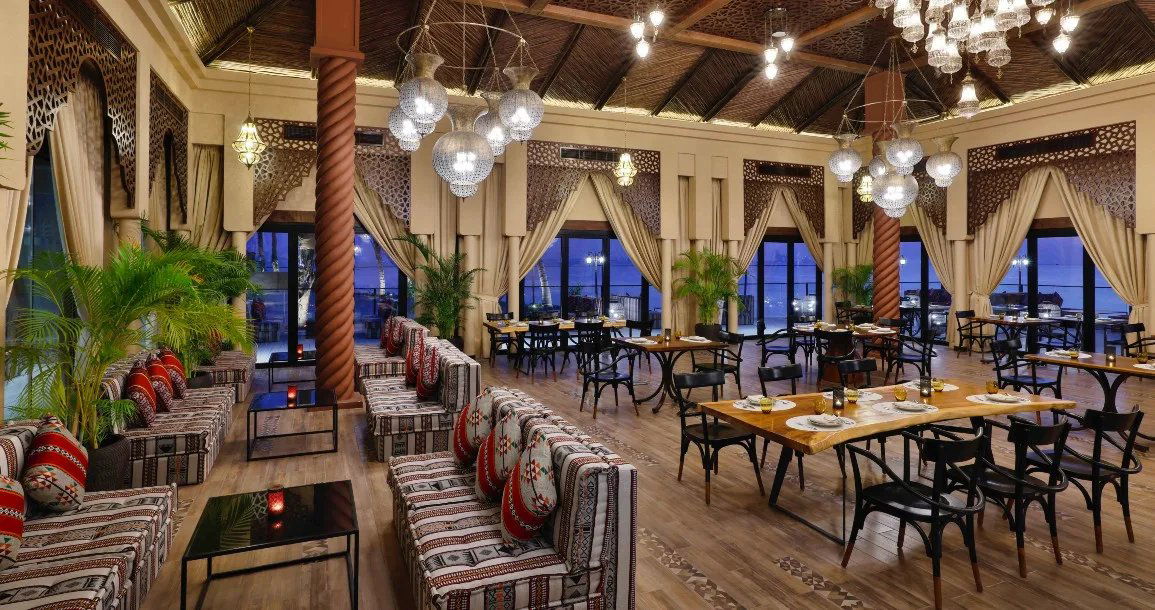 Qamar, Restaurant in Dubai