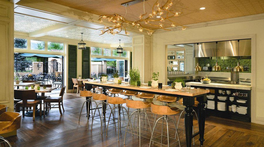 Natural Epicurean restaurant in Colorado Springs