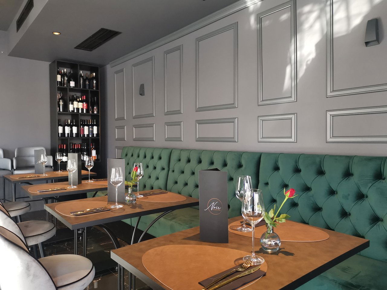 Bistro Noir, Restaurant in Split