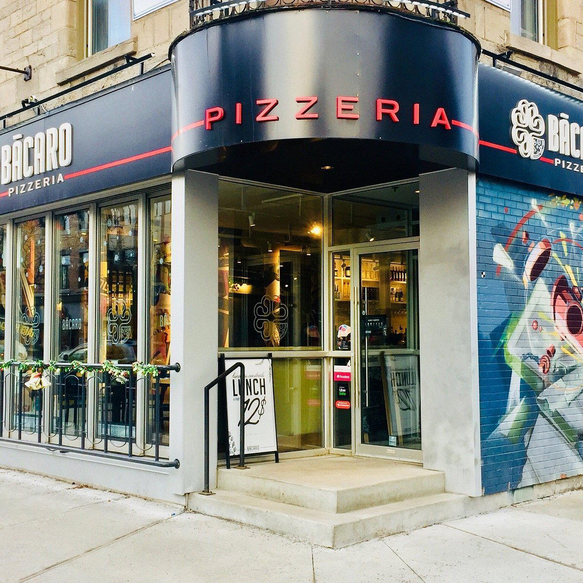 Bacaro Pizzeria - Plateau Mont-Royal restaurant in Montréal, Canada
