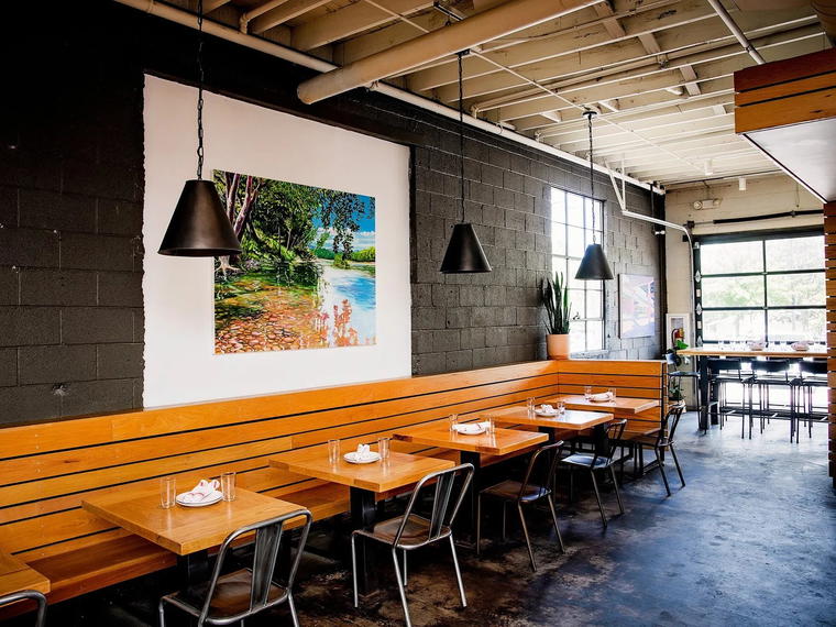 Oven & Tap, Bentonville, United States