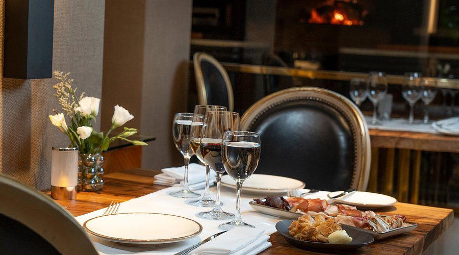 Alvear Grill