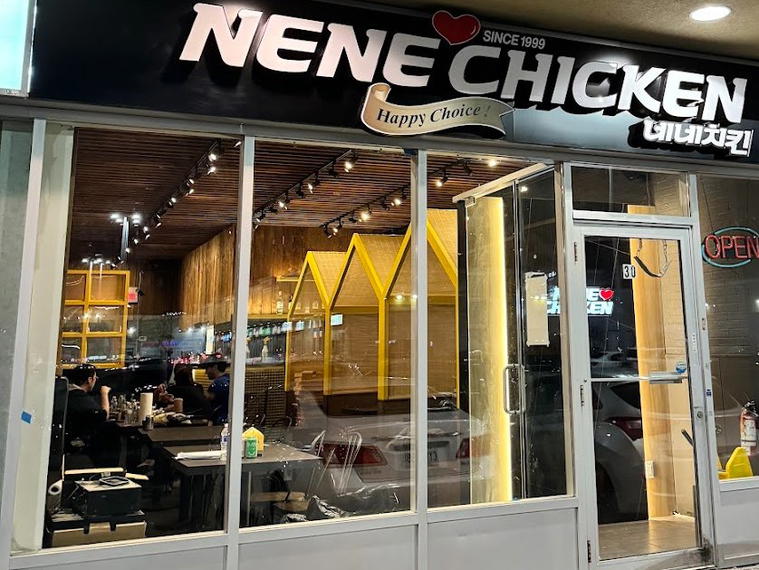 NeNe Chicken Vaughan, Vaughan, Canada