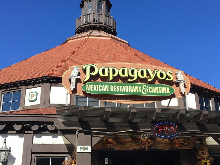 Papagayos, Lake Arrowhead, United States