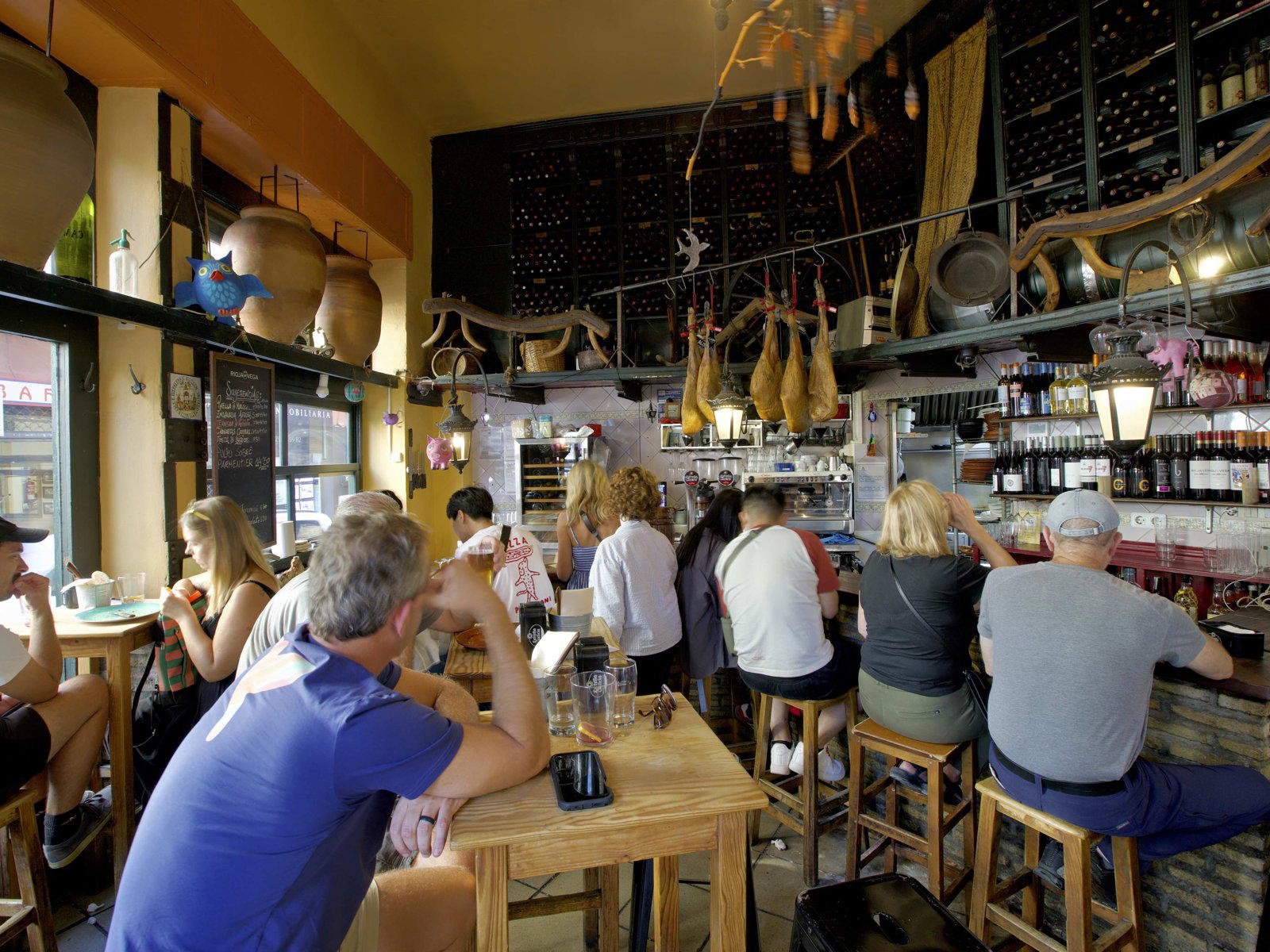 Bar Alfalfa restaurant in Seville