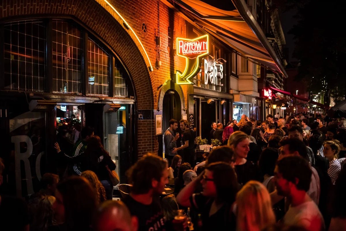 Rotown / De Vegan Snackbar, Restaurant in Rotterdam