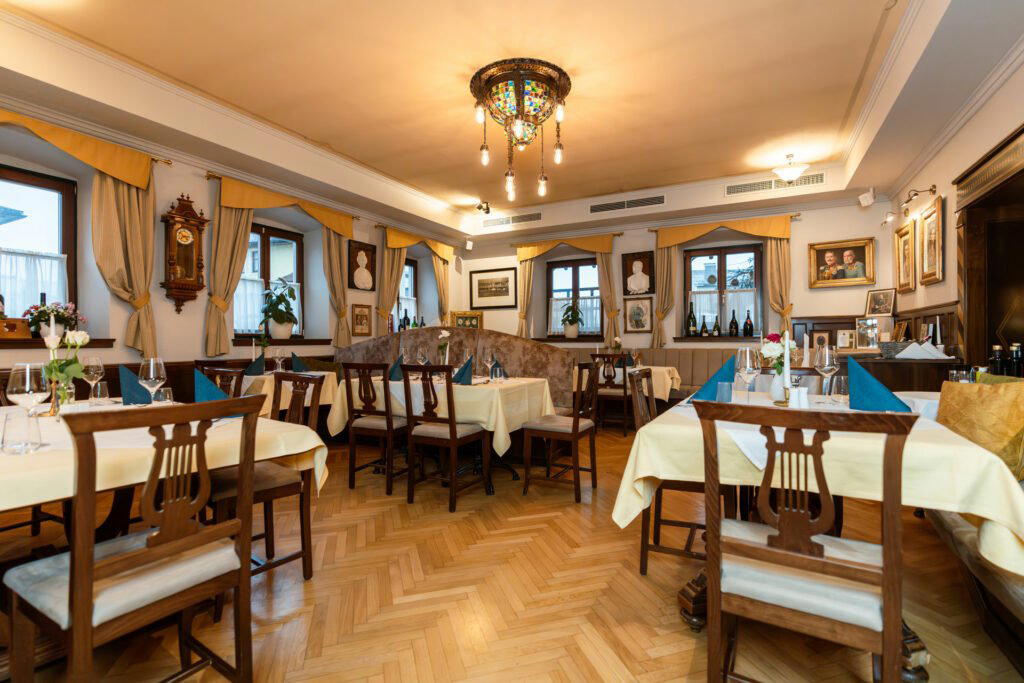 Postwirt Weissl restaurant in Timelkam, Austria