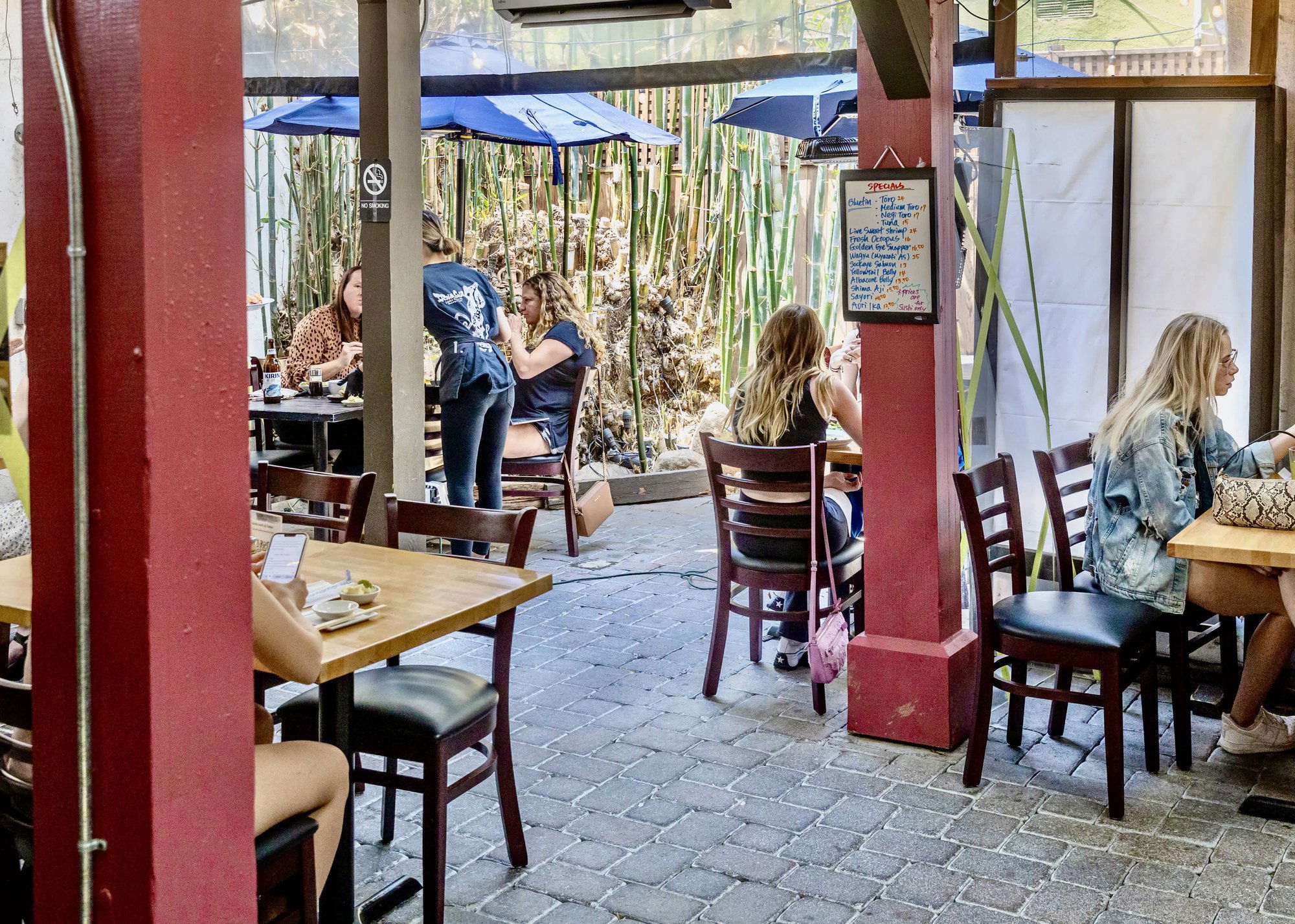 Iroha Sushi, Restaurant in Studio City