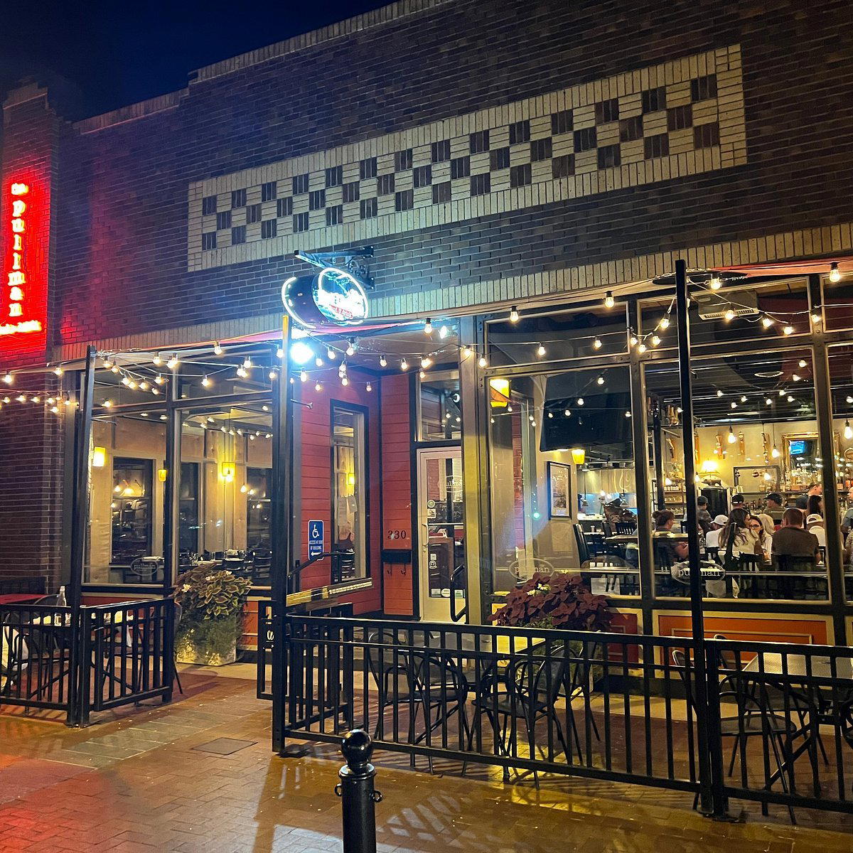 The Pullman restaurant in Glenwood Springs, United States
