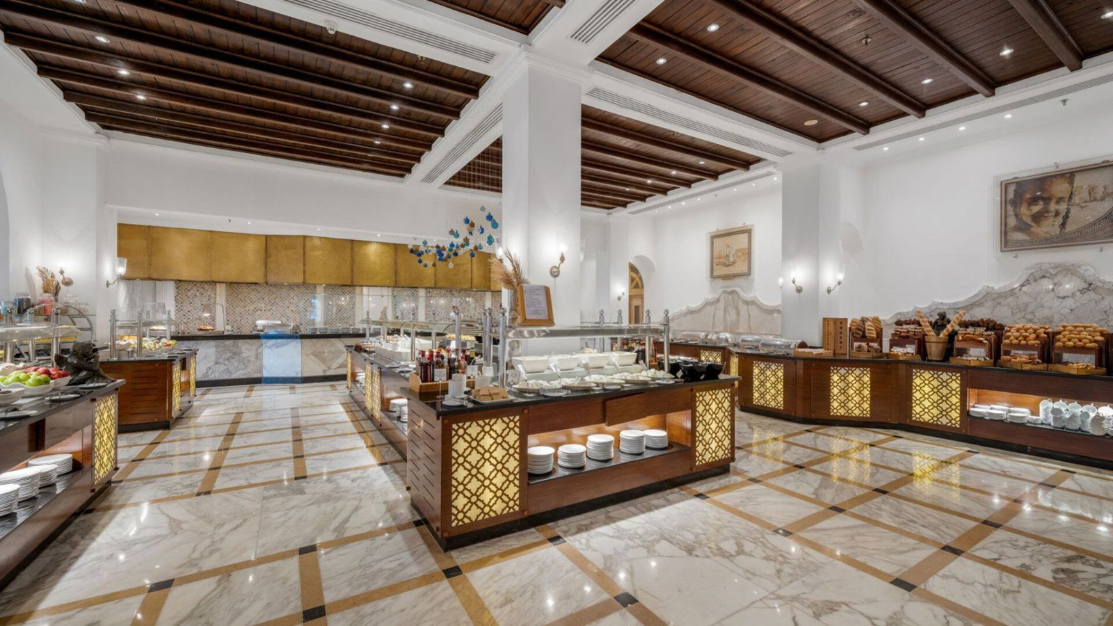 Tirana Restaurant, Restaurant in Sharm El Sheikh