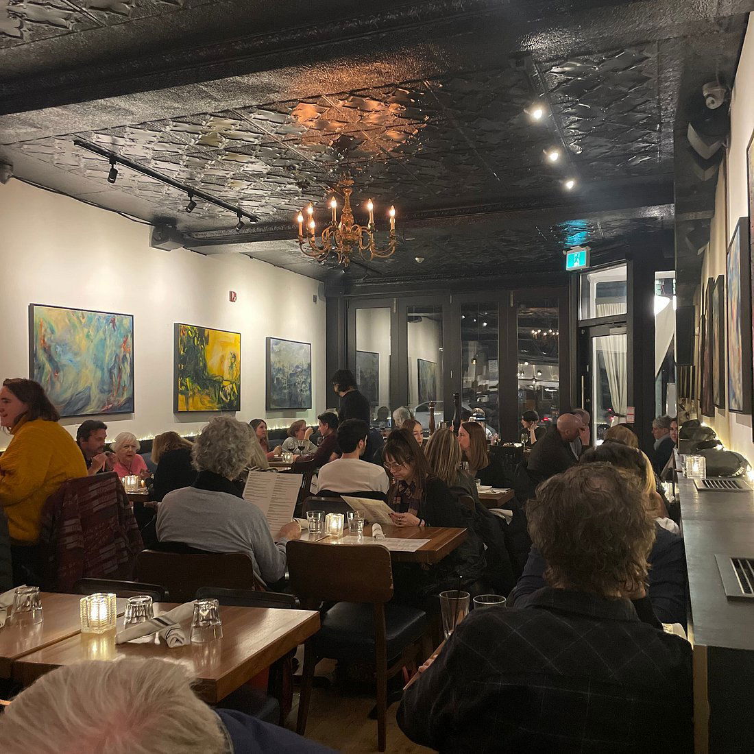 The Rushton, Restaurant in Toronto