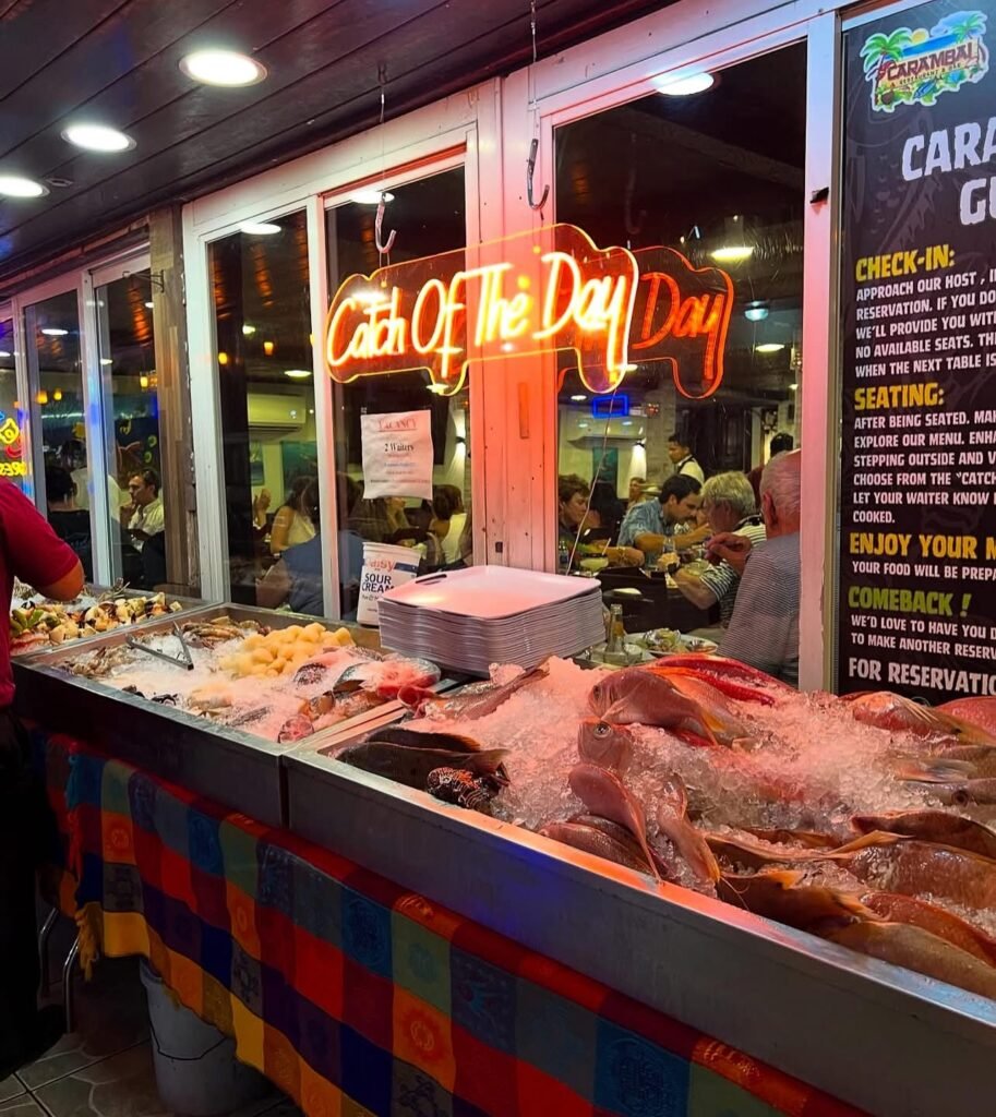 Caramba Restaurant & Bar, Restaurant in San Pedro