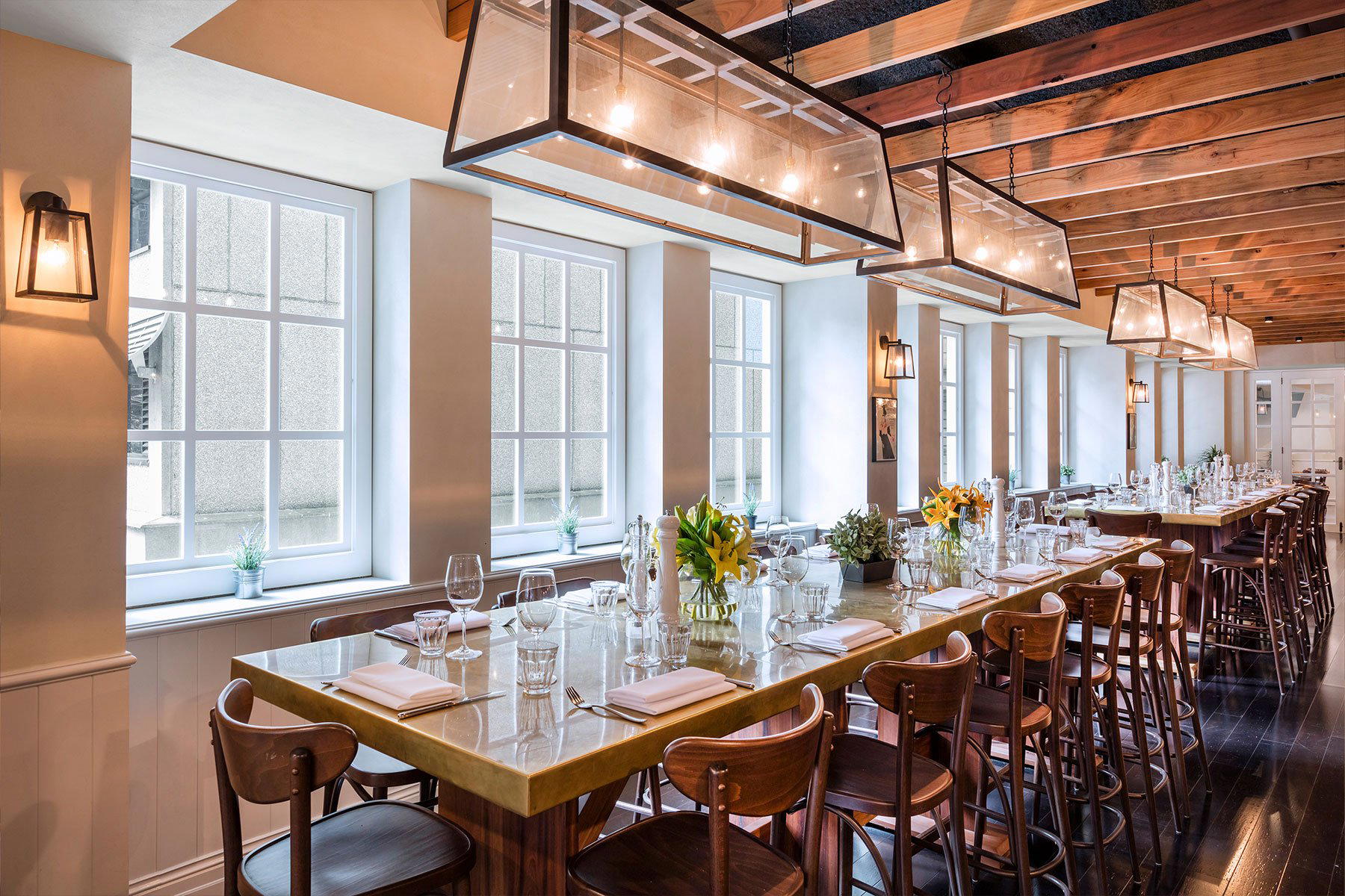 Le Petit Flot restaurant in Sydney, Australia