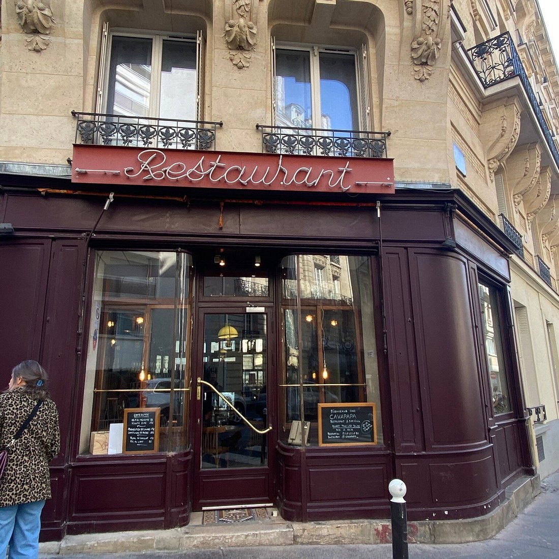 Cavapapa, Paris, France