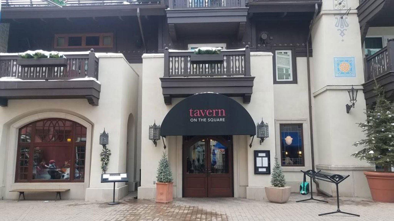Tavern on the Square, Restaurant in Vail