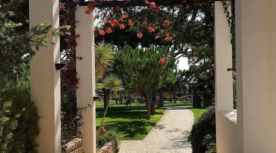 Jardim Colonial, The Algarve, Portugal