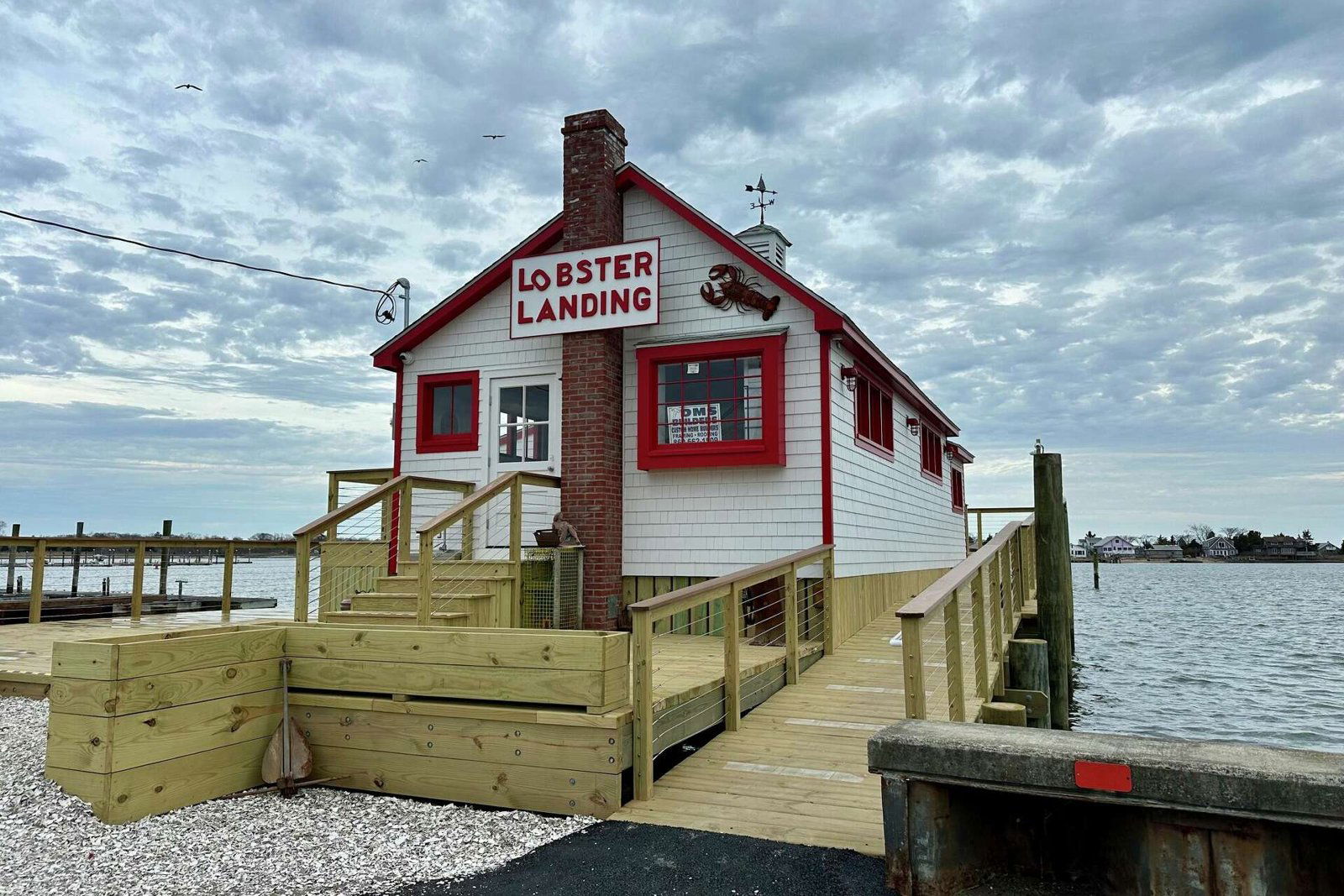 Lobster Landing, Restaurant in Clinton