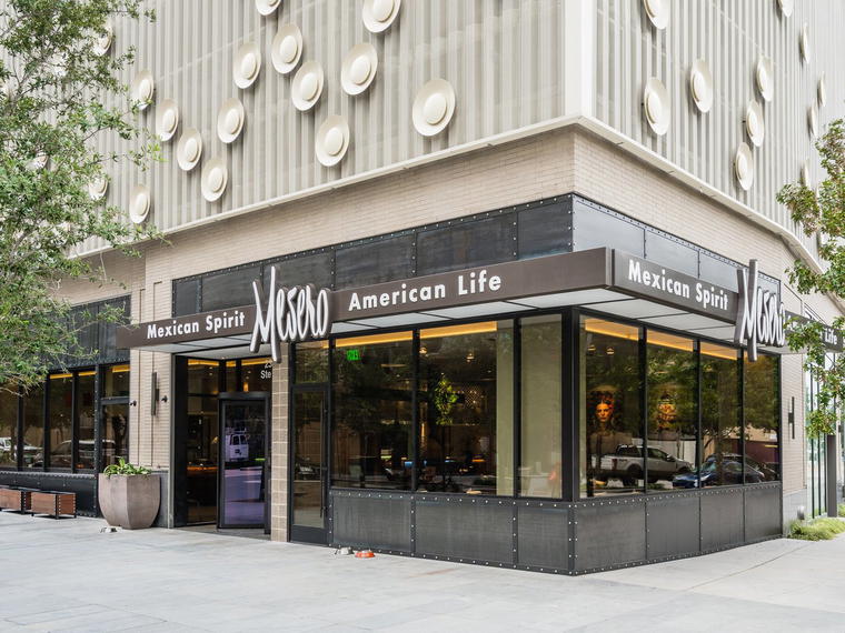Mesero - Victory Park, Dallas, United States