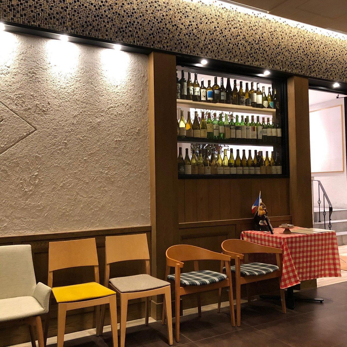 モルソー restaurant in Tokyo, Japan