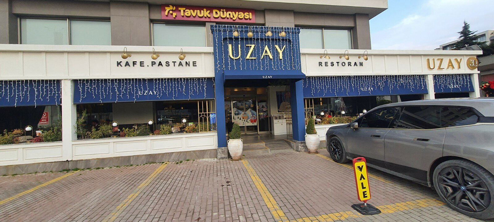 Uzay Pastanesi, Restaurant in Bursa