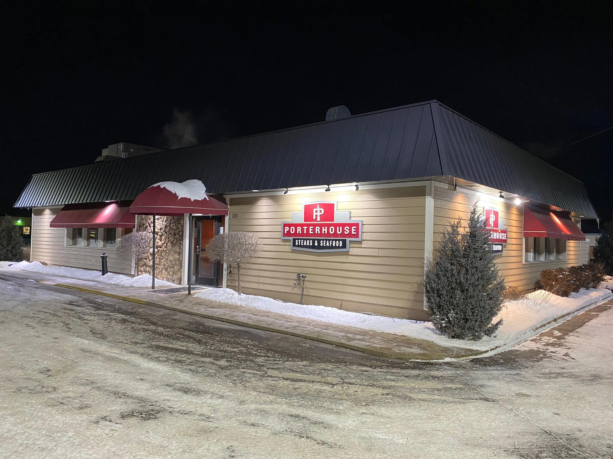 PORTERHOUSE Steak & Seafood Restaurant restaurant in Little Canada, United States