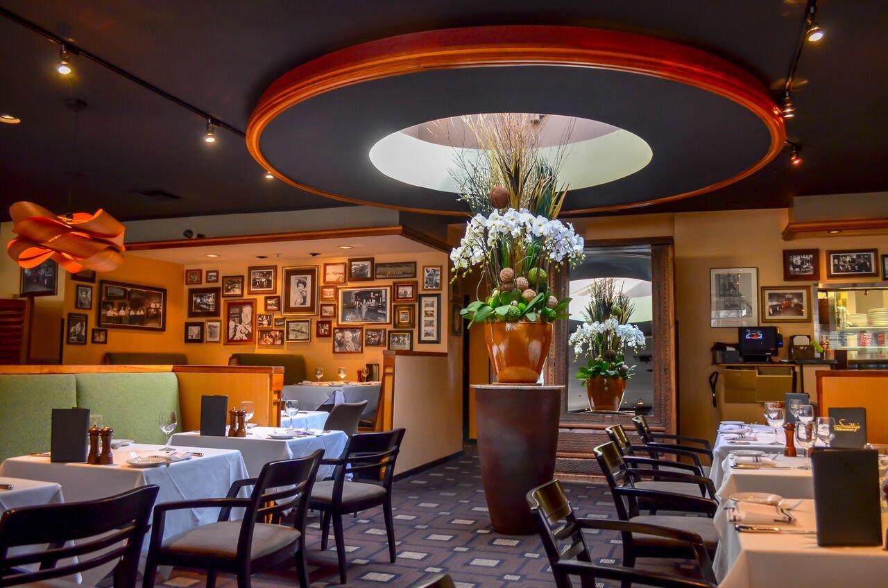 Smitty's Grill, Restaurant in Pasadena
