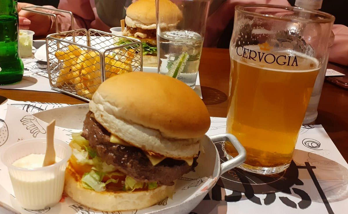 Maestro Burger & Grill restaurant in Itapetininga, Brazil