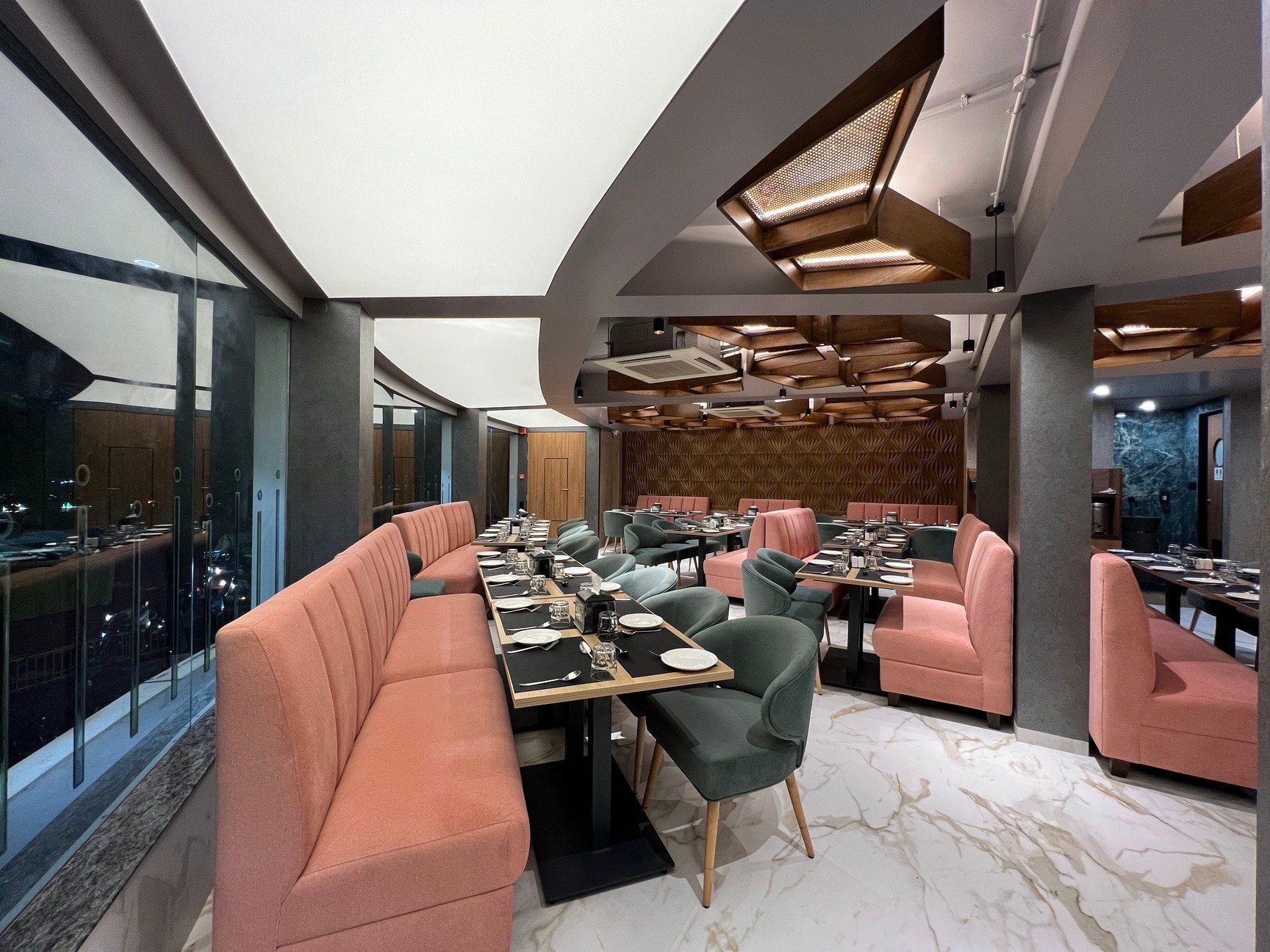 Zest restaurant in Surat Thani, Thailand