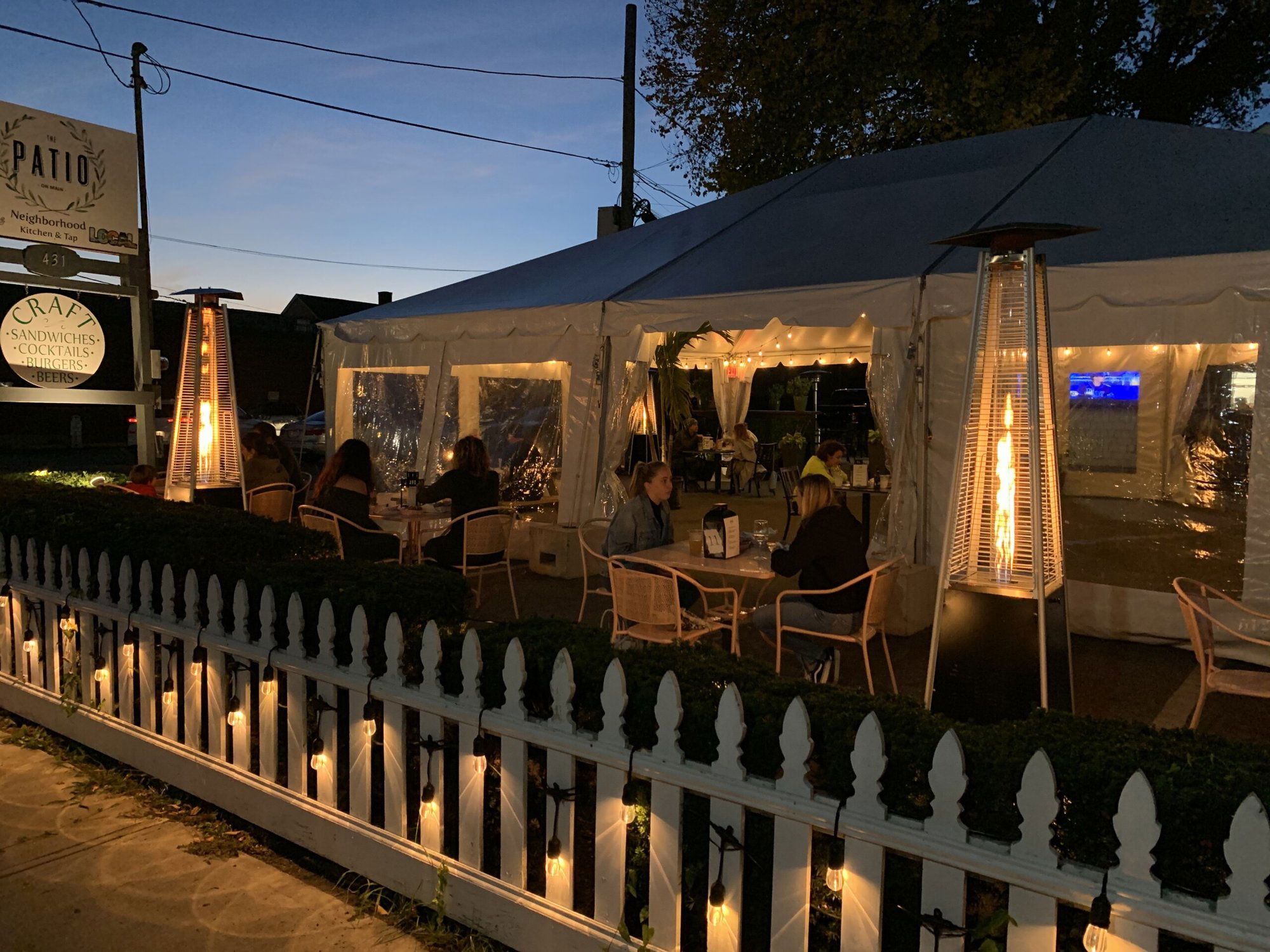 The Patio on Broadway - Providence, Restaurant in Providence