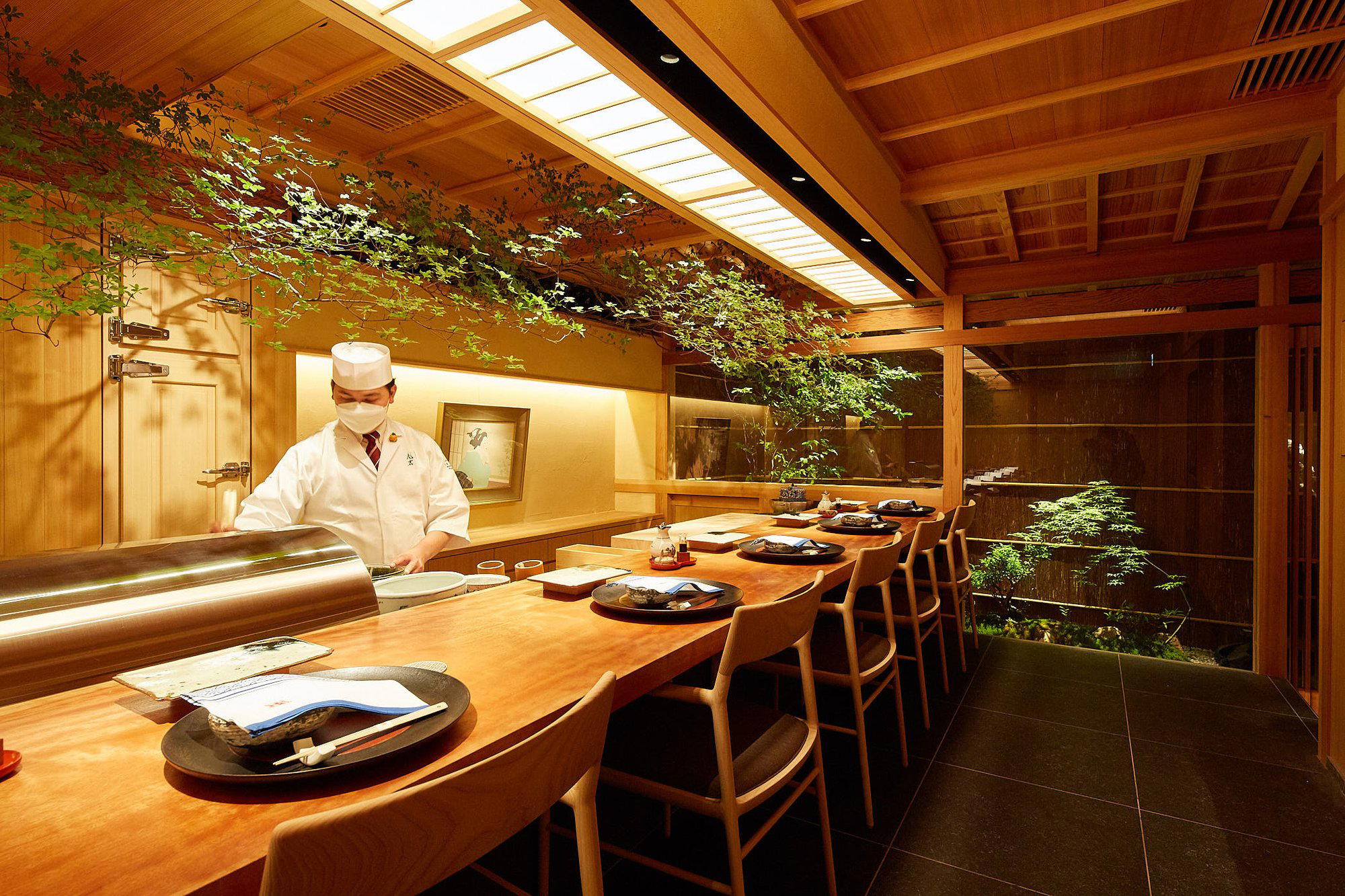天ぷら 元吉 restaurant in Tokyo, Japan