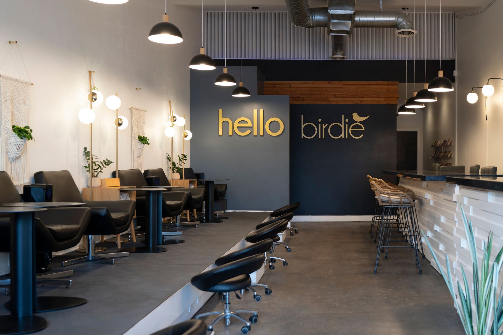 Hello Birdie Nail & Lash Lab, Restaurant in San Diego