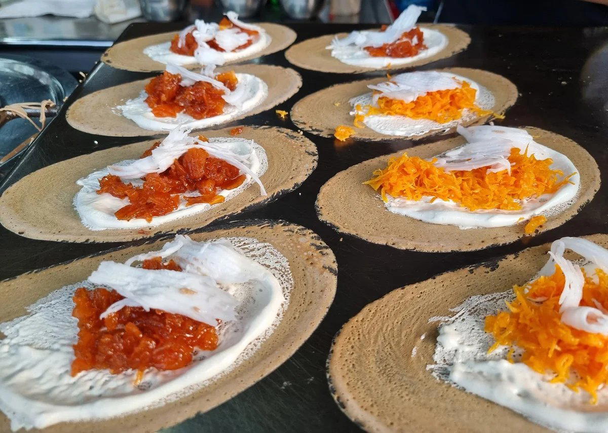 Khanom Bueang Wan Phueng Noi restaurant in Bangkok, Thailand