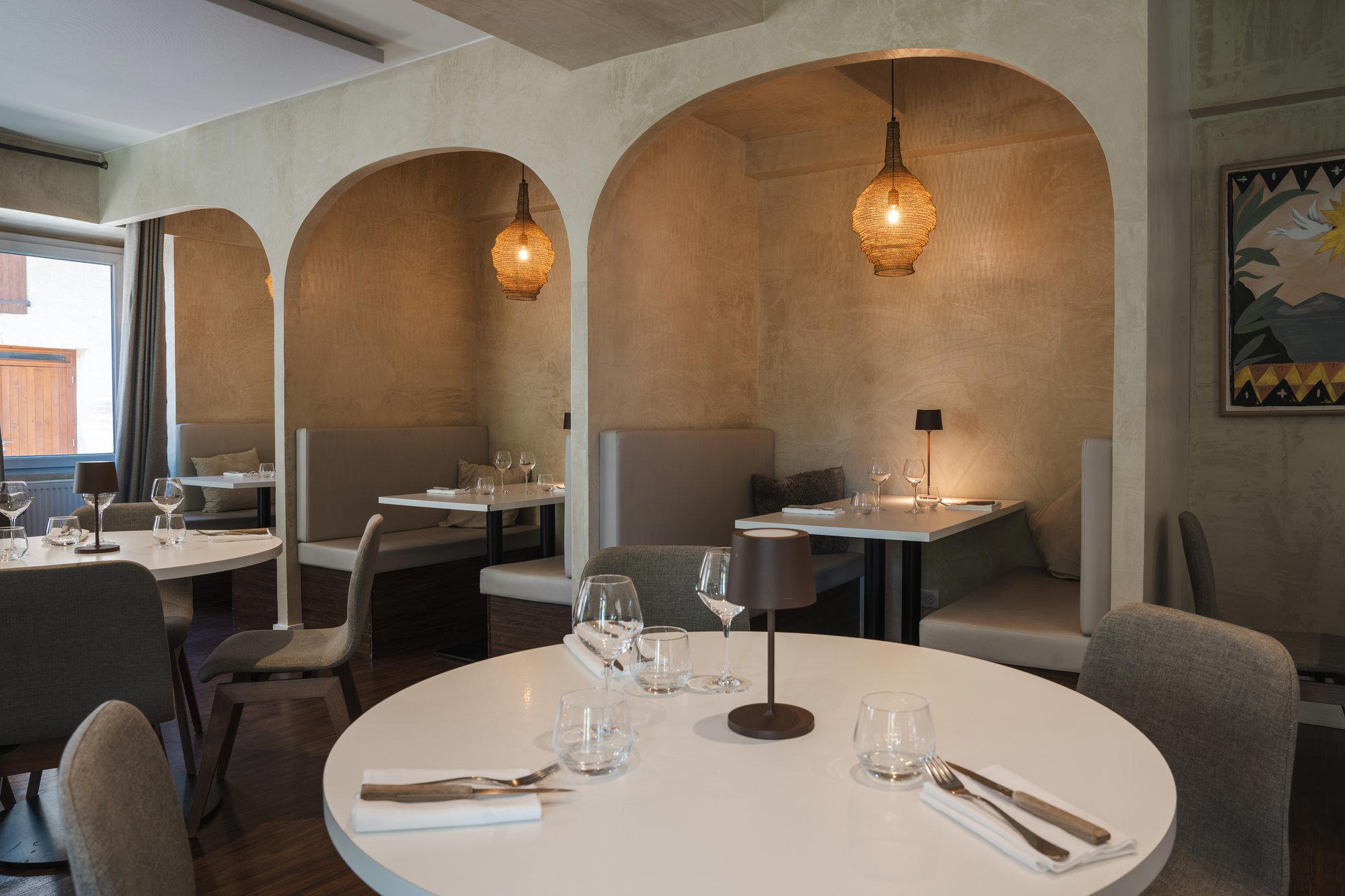 La Parfumerie restaurant in Viviers Du Lac, France