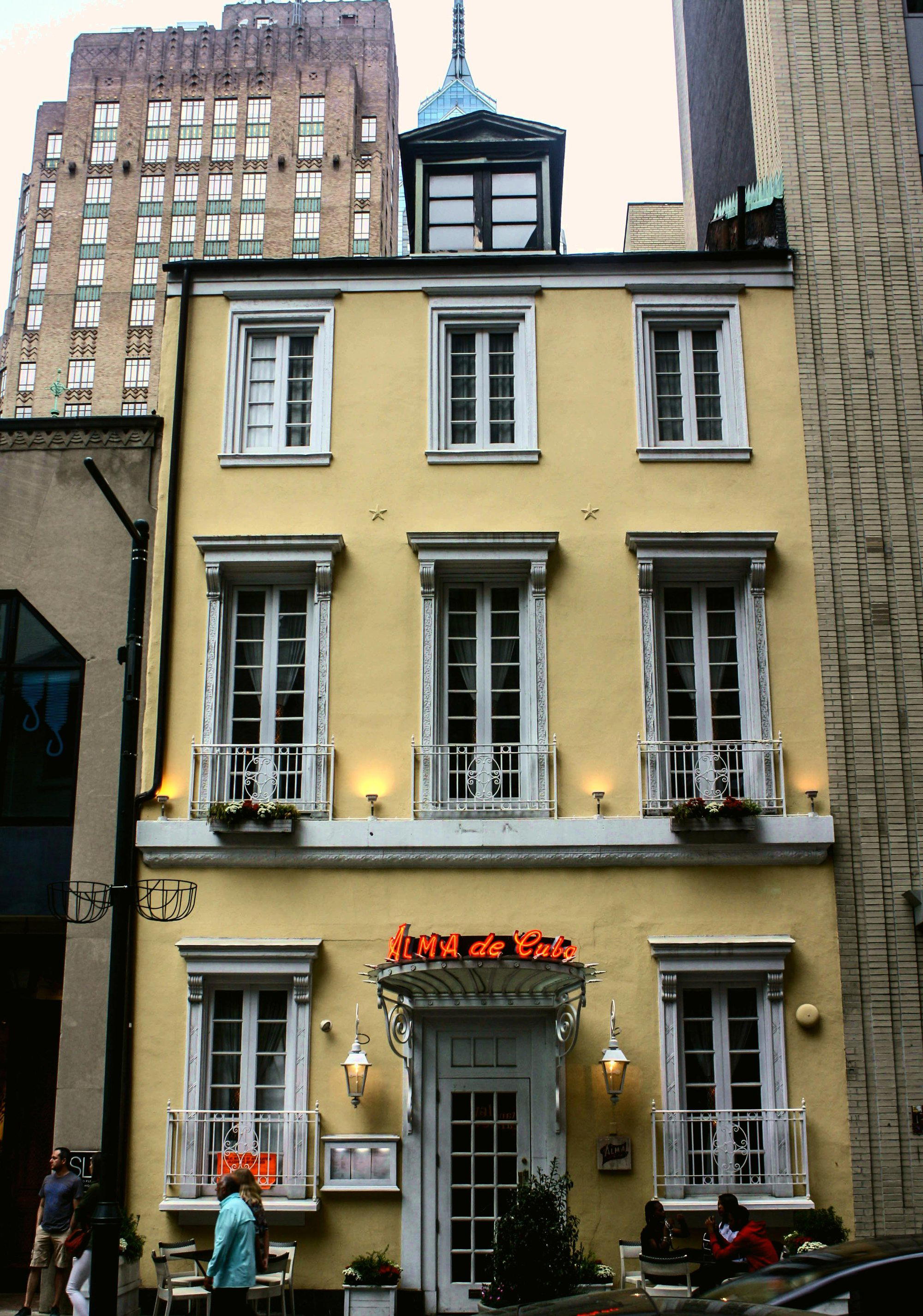 Alma de Cuba restaurant in Philadelphia, United States