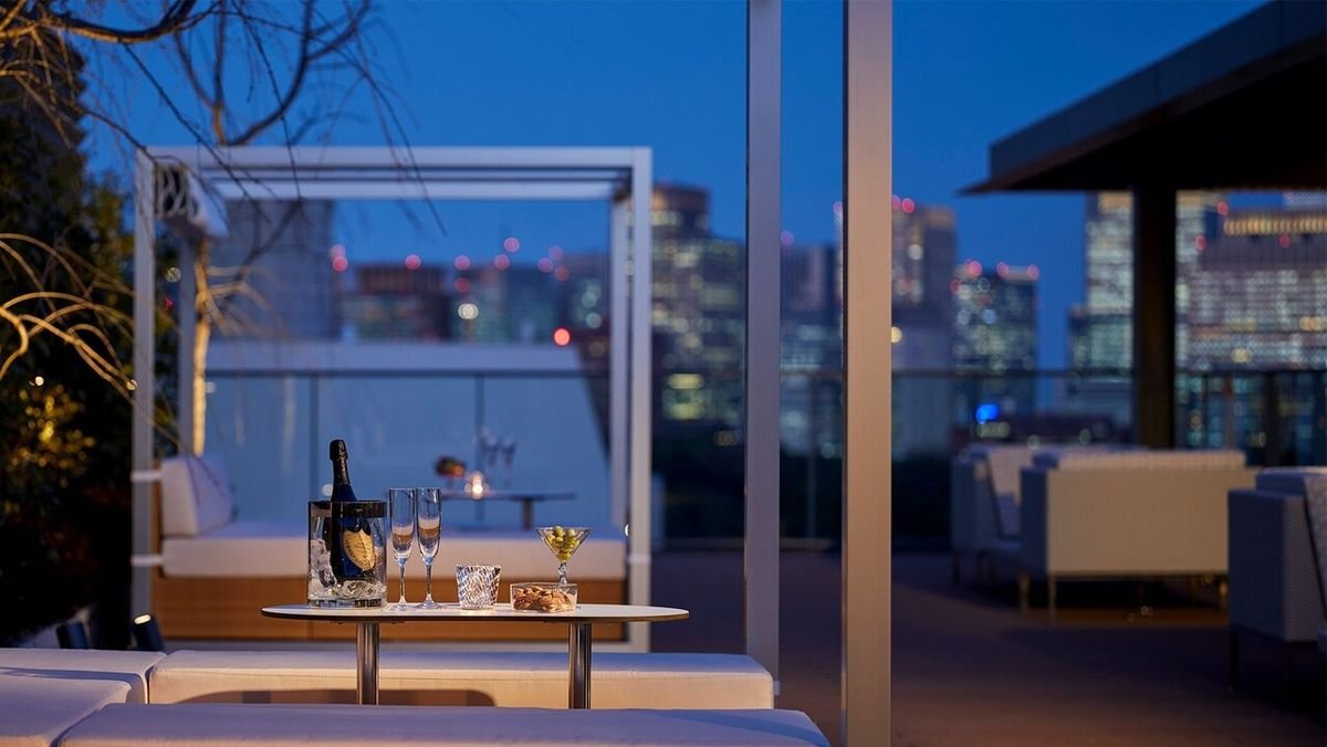 Kitano Arms Lounge