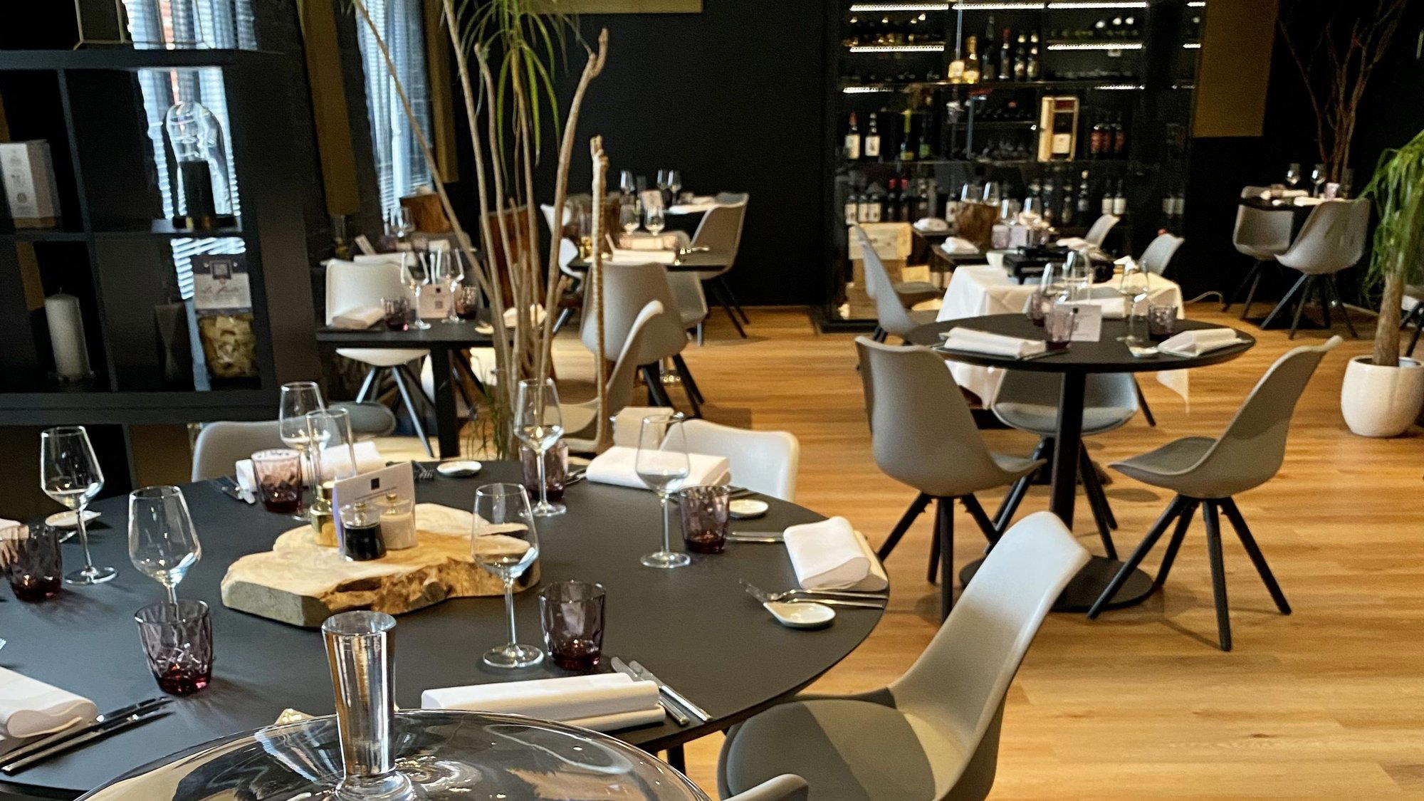 Lo sfizio restaurant in Grace Hollogne, Belgium