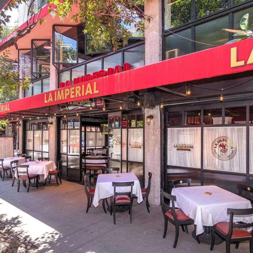 La Imperial Nápoles restaurant in Mexico City, Mexico